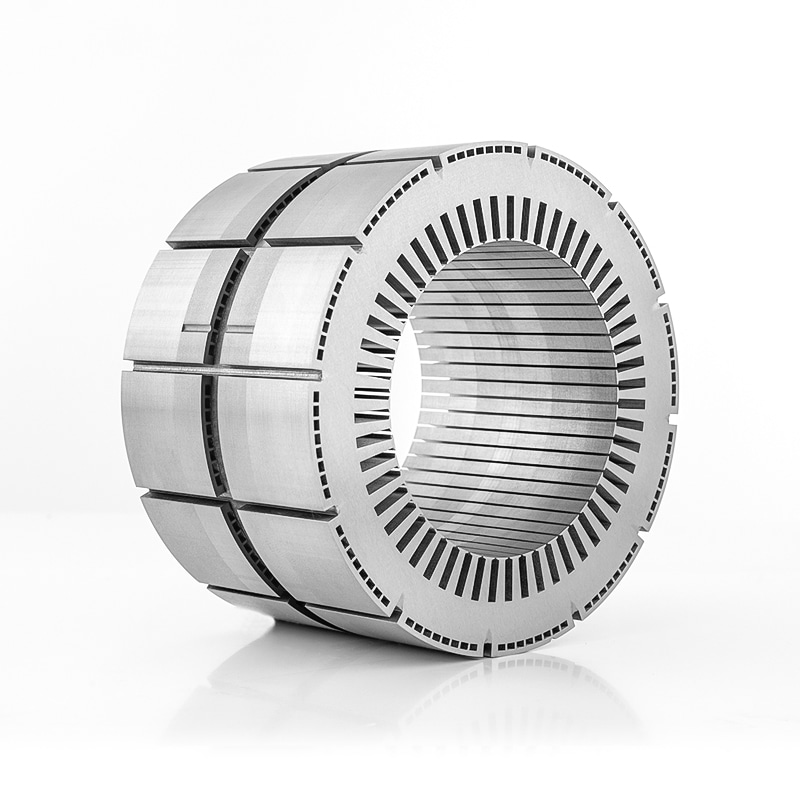 Nový stator motoru energetického pohonu a jádro rotoru