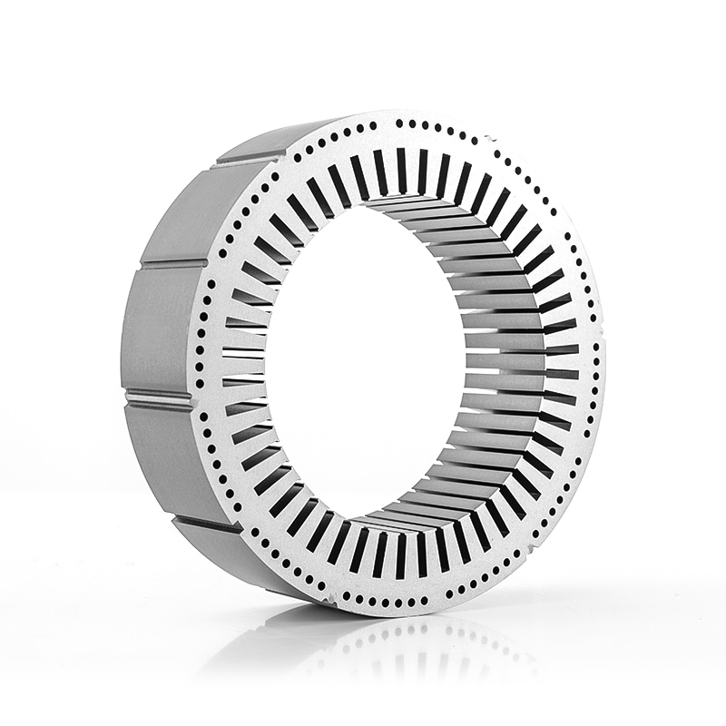 Nový stator motoru energetického pohonu a jádro rotoru